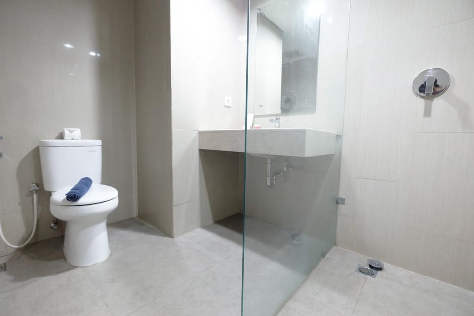 Best Price Modern Studio Apartment H Residence near MT Haryono By Travelio Apartment in Jakarta