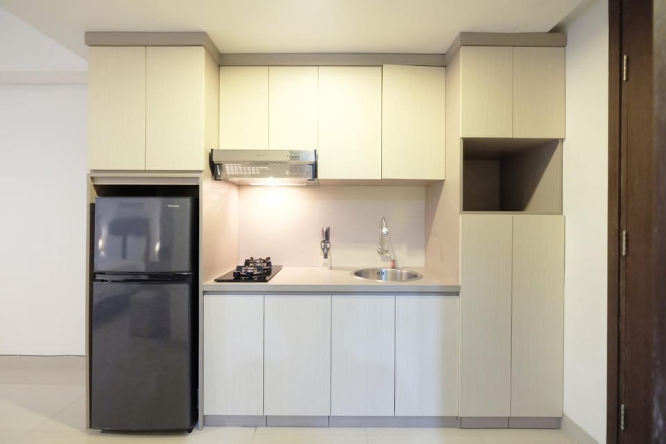 Best Price Modern Studio Apartment H Residence near MT Haryono By Travelio Apartment in Jakarta