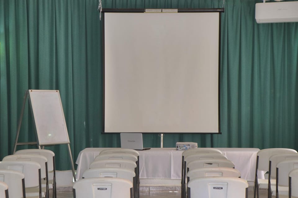 Meeting/conference room