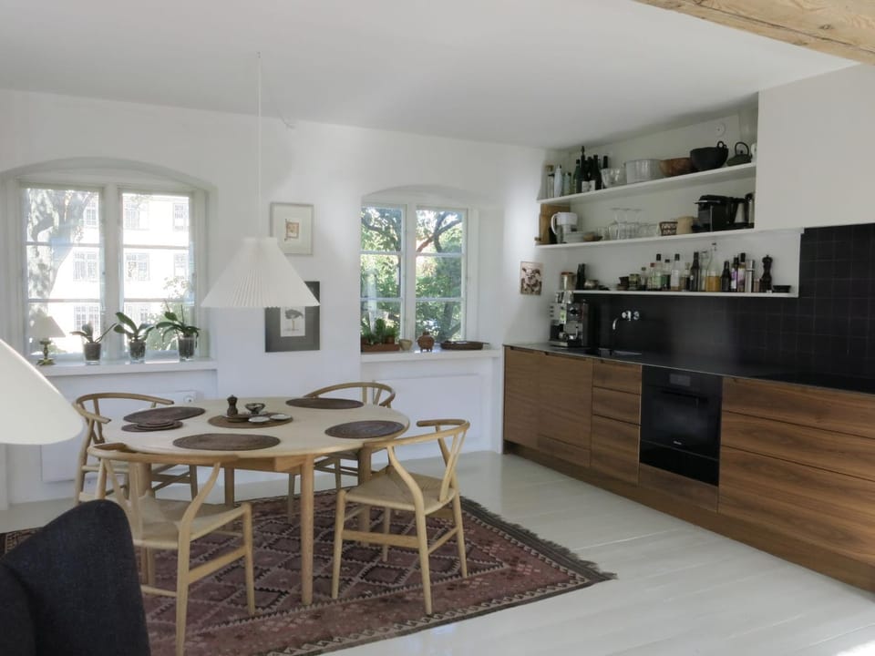 Kitchen or kitchenette, Living room, Dining area