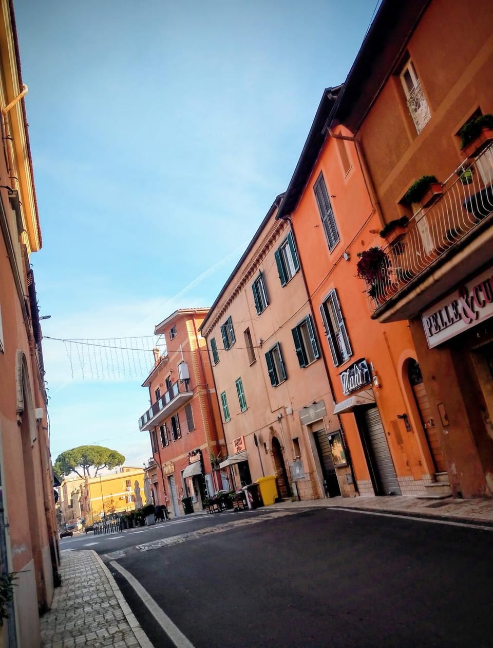 Property building, Day, Neighbourhood, City view, Street view, Location