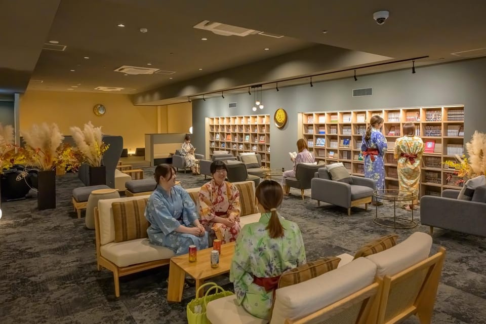 Lounge or bar