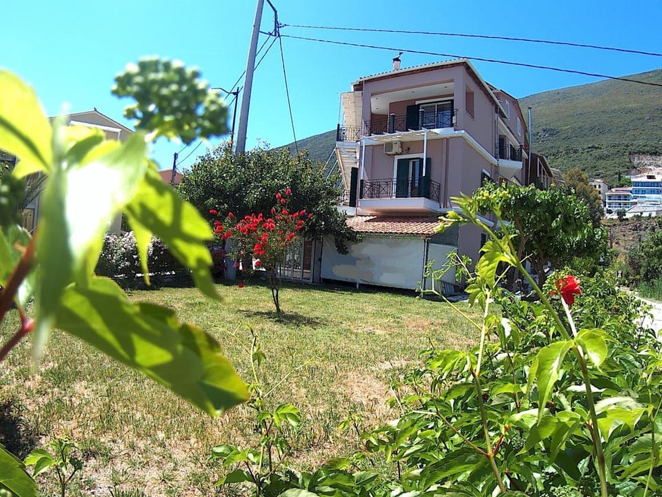 Iliaktida Studios Apartment in Vasiliki