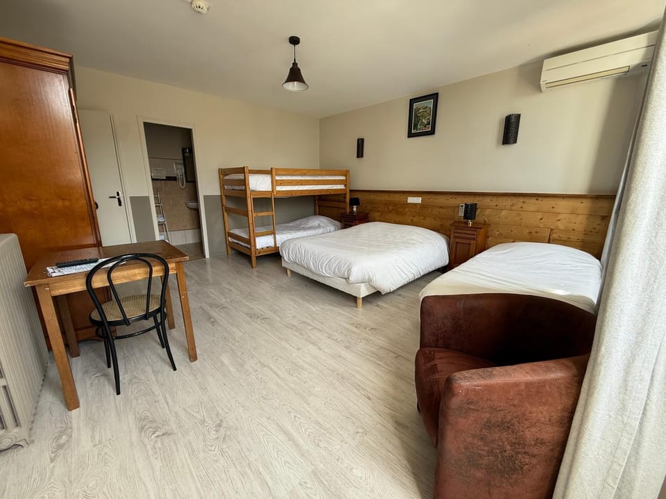 Le Grand Hotel Hotel in Aups