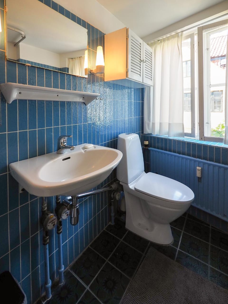 Authentic Copenhagen Apartment by Nyhavn Apartment in Copenhagen