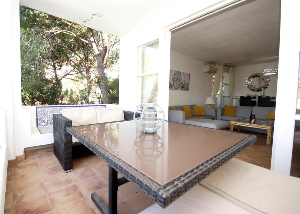 Jardines De Las Golondrinas Apartment in Marbella