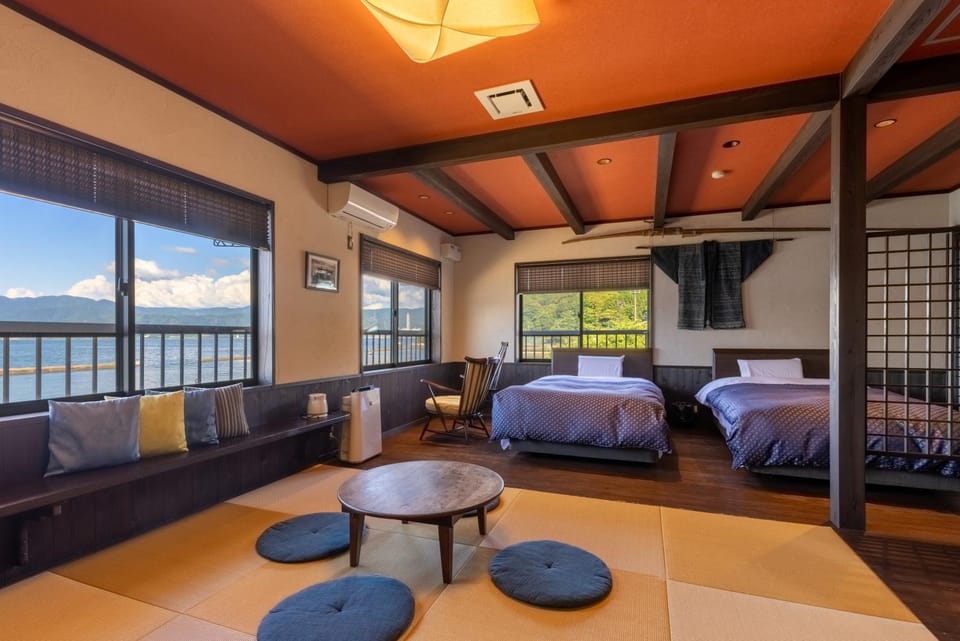 View (from property/room), Photo of the whole room
