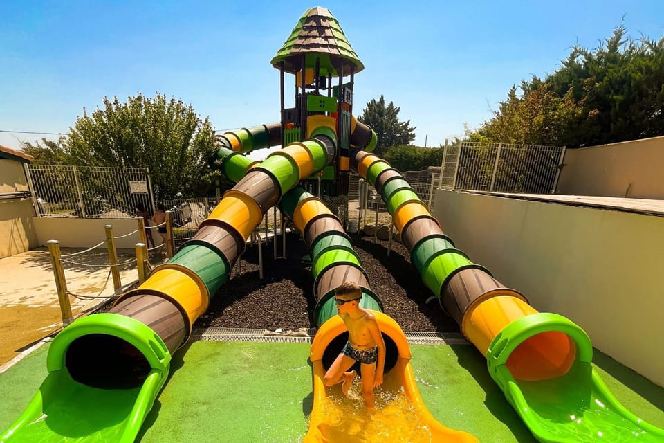 Aqua park, Swimming pool