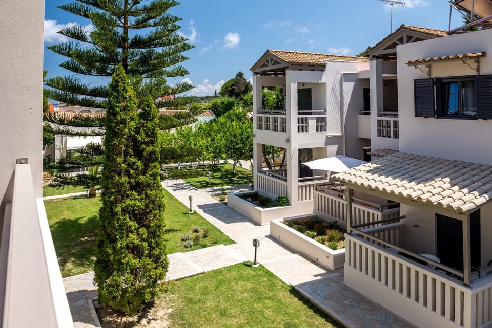 Property building, Garden view