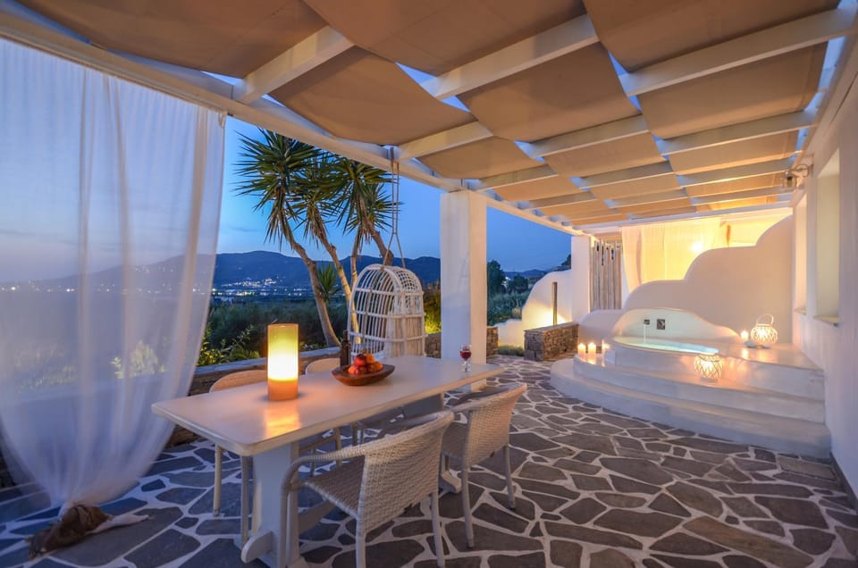 Patio, Seating area