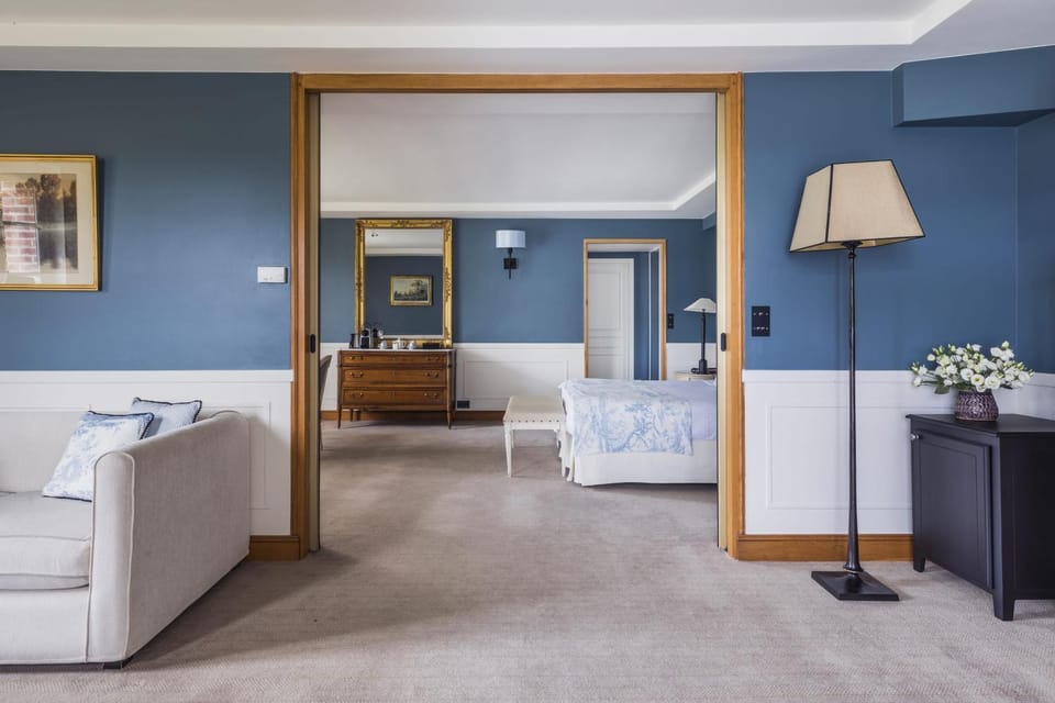 Photo of the whole room