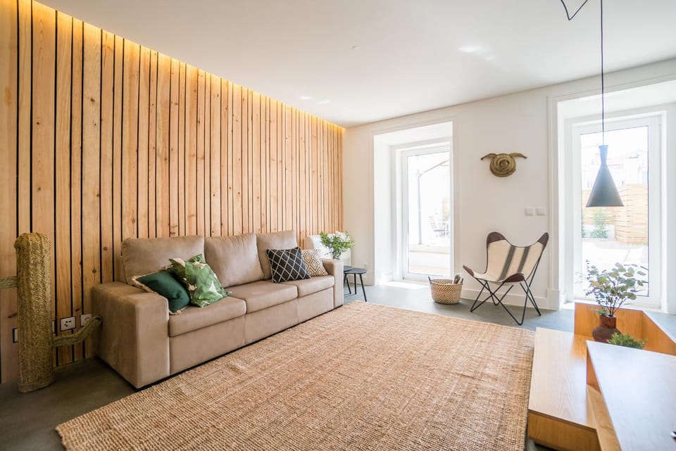 Wood Wall & Garden Apartment Apartment in Lisbon