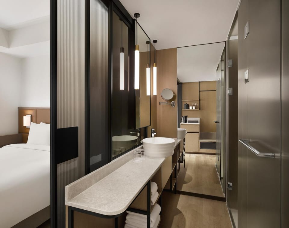Bathroom, Bedroom