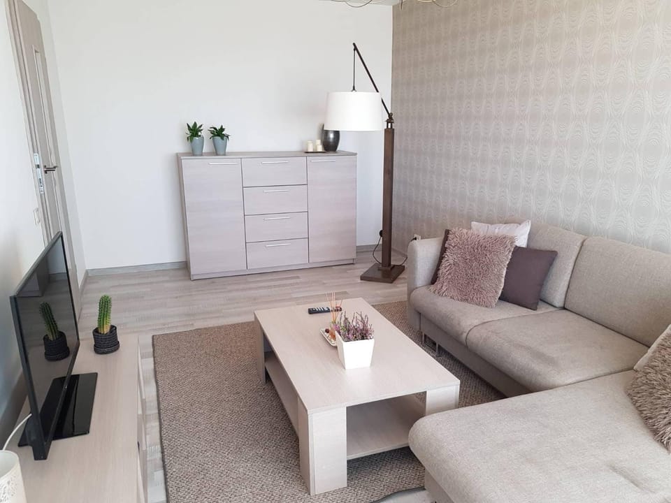 Living room, Seating area, Bedroom