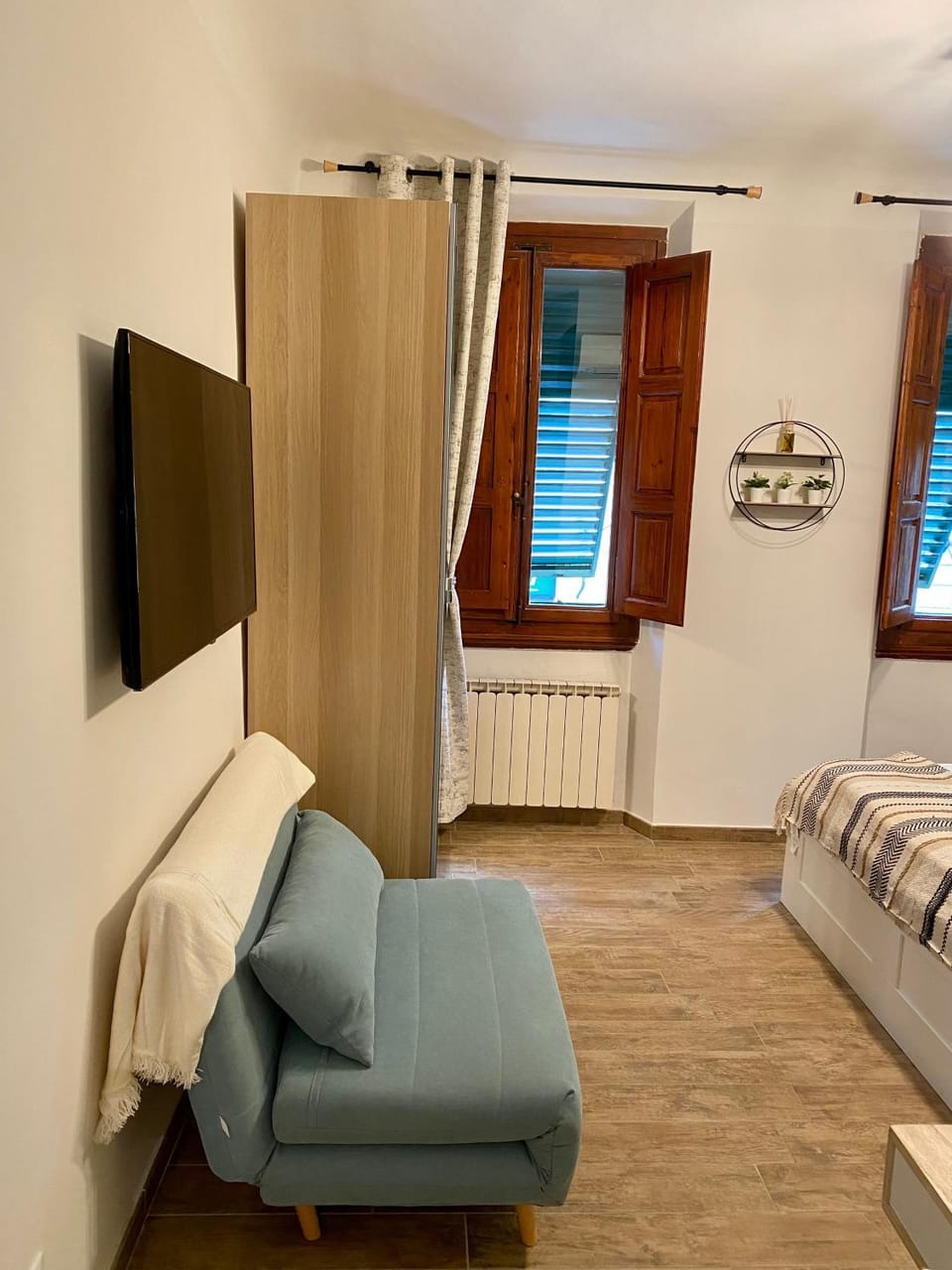 Dimora Dionisio B&B Bed and Breakfast in Florence