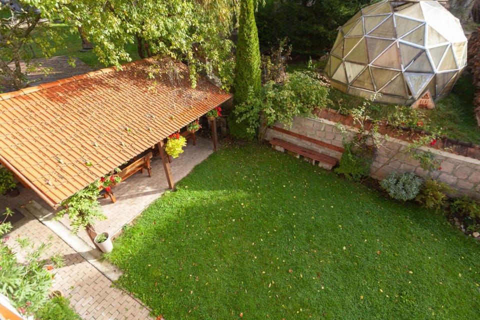 Pensiunea Ritz Bed and Breakfast in Brașov County