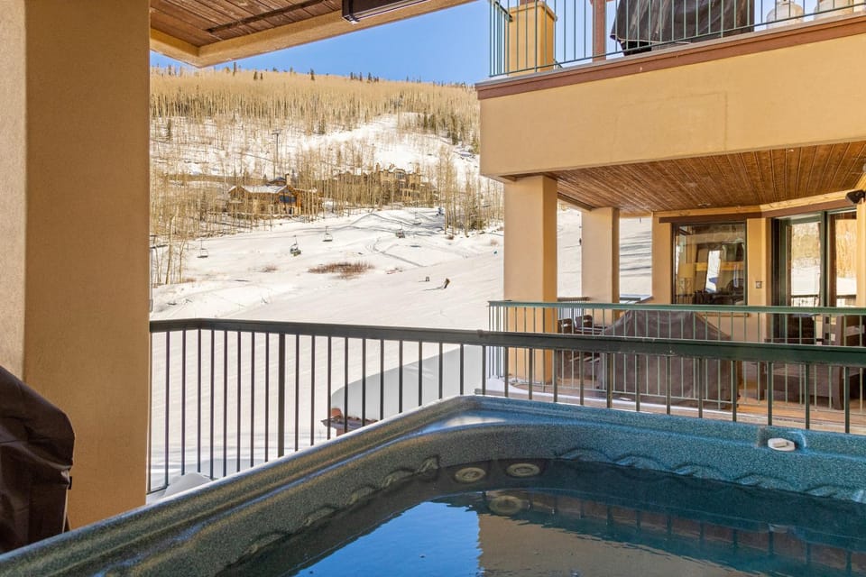 Dakota Place 7 Apartment in Telluride