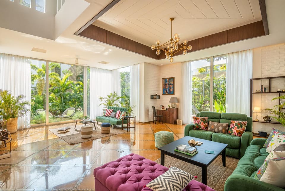 Living room, Seating area