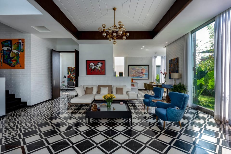 Living room, Seating area