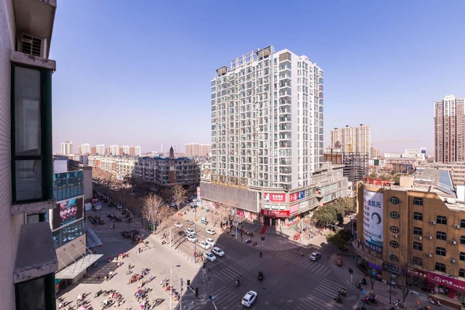 Zhengzhou Shangjie·Near Wuyun Mountain· Locals Apartment 00144970 Apartment in China