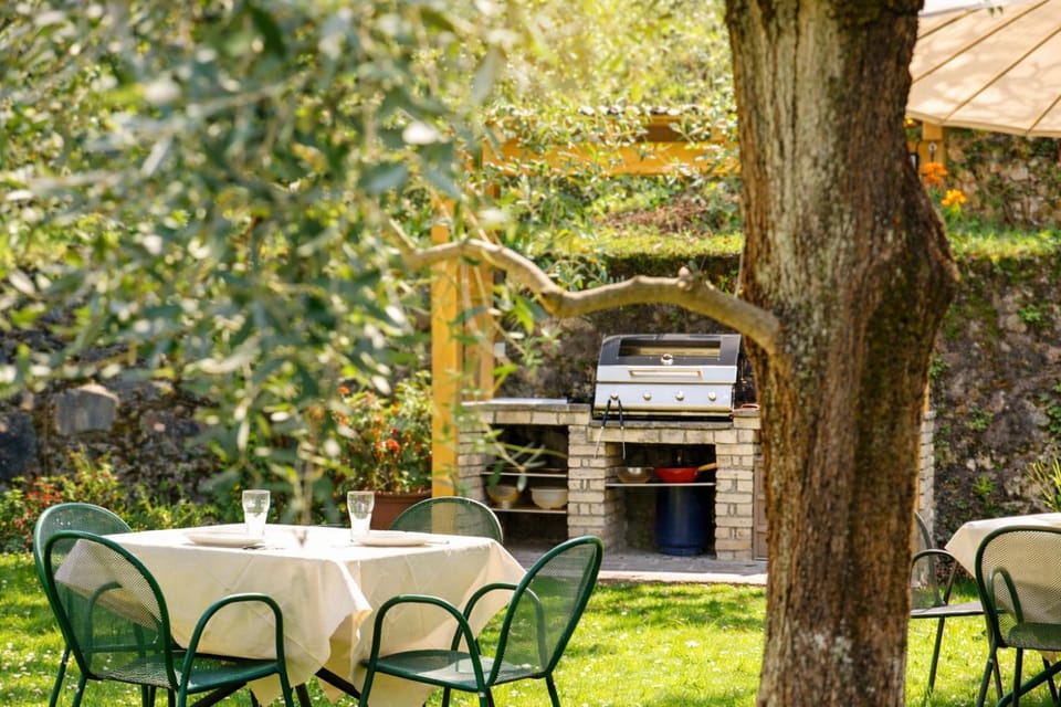 BBQ facilities, Garden