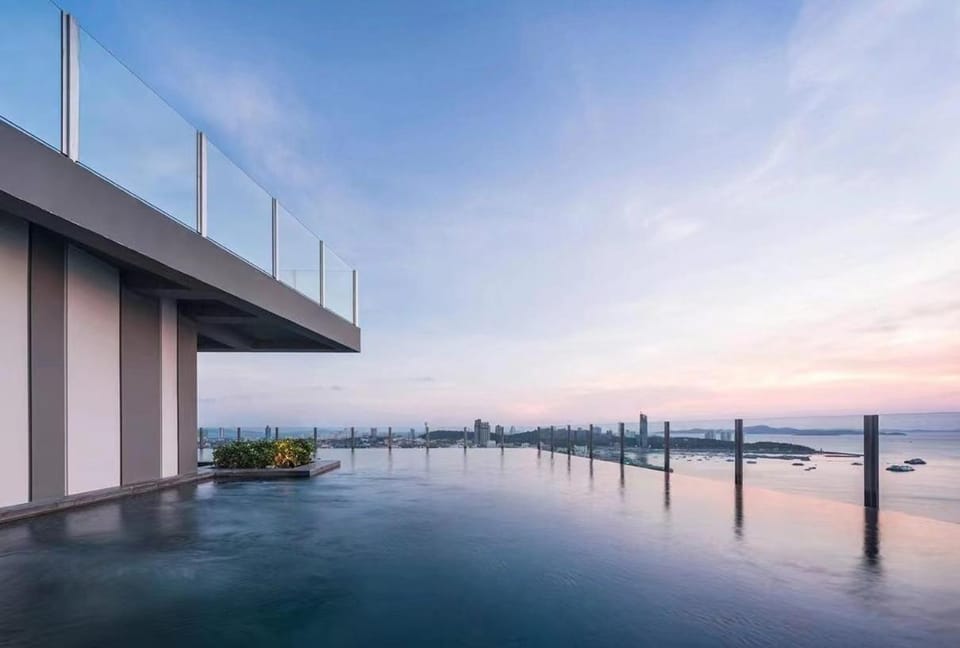 The base Apartment in Pattaya City