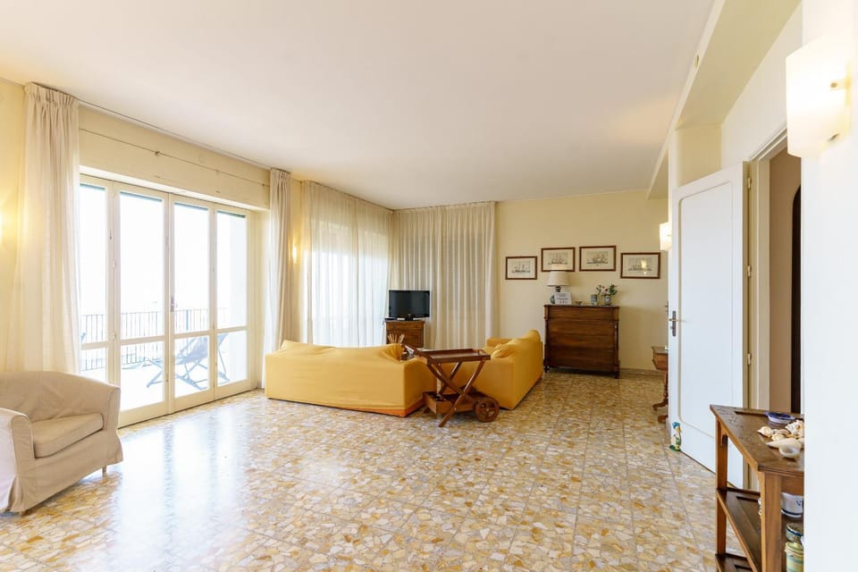 La Terrazza dei Ciclopi Apartment in Sicily