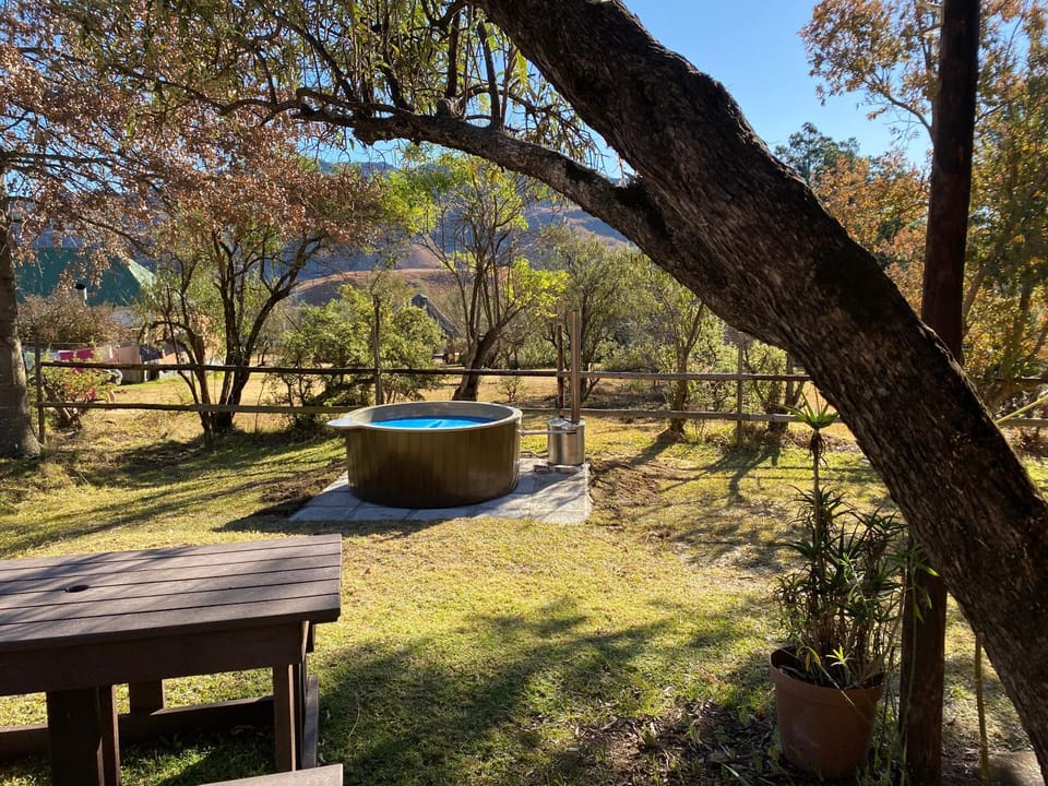 Day, Natural landscape, Activities, Winter, Garden, Hot Tub, Hot Tub, On site, Garden view, Mountain view