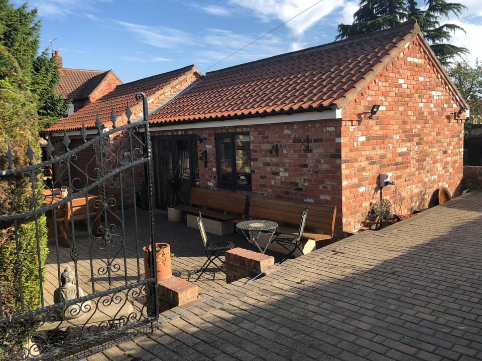 bailiffs cottage annex Chalet in Doncaster