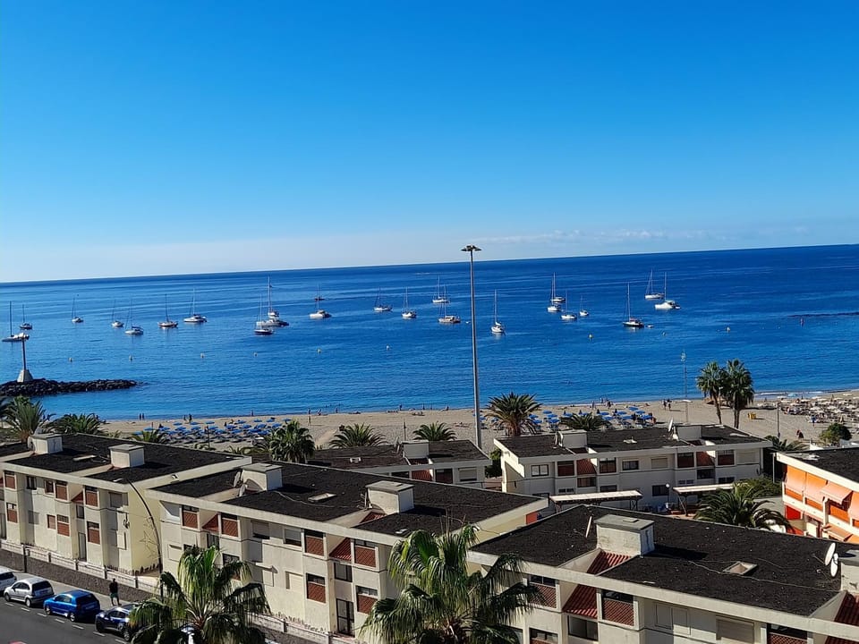 Playa De Las Vistas Apartment in Playa de las Americas