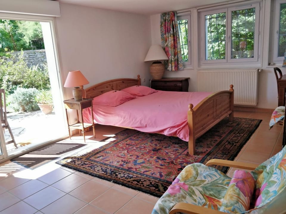 Living room, Photo of the whole room