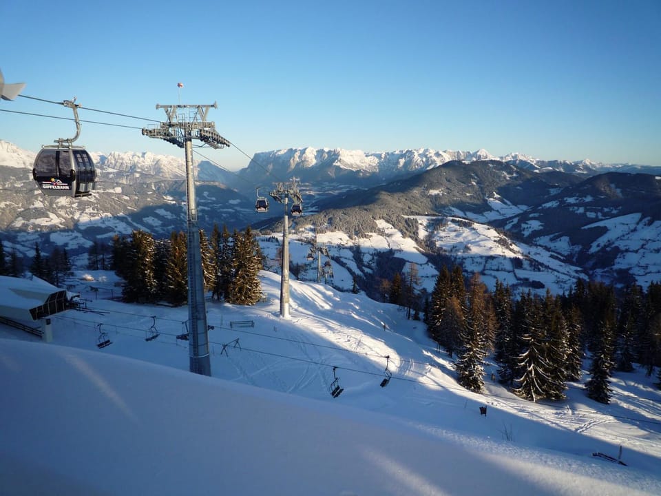 Winter, Skiing