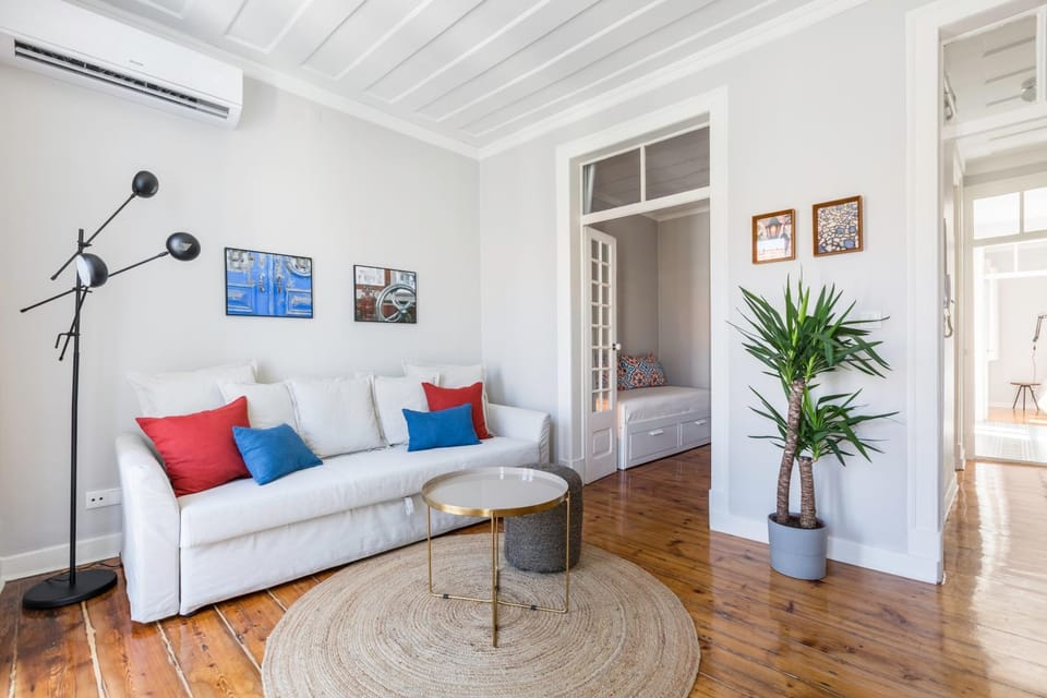 Charming Apartment Rua da Rosa 33 Apartment in Lisbon
