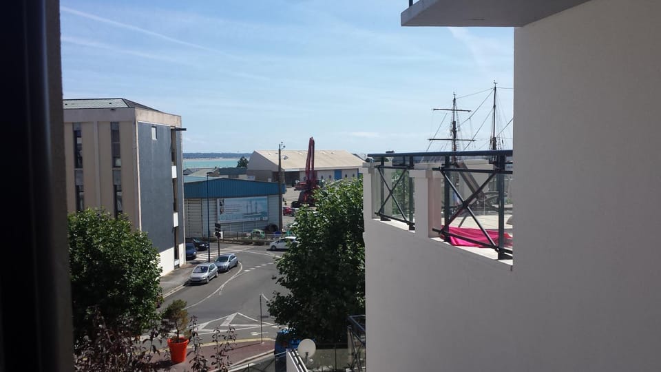 Property building, City view