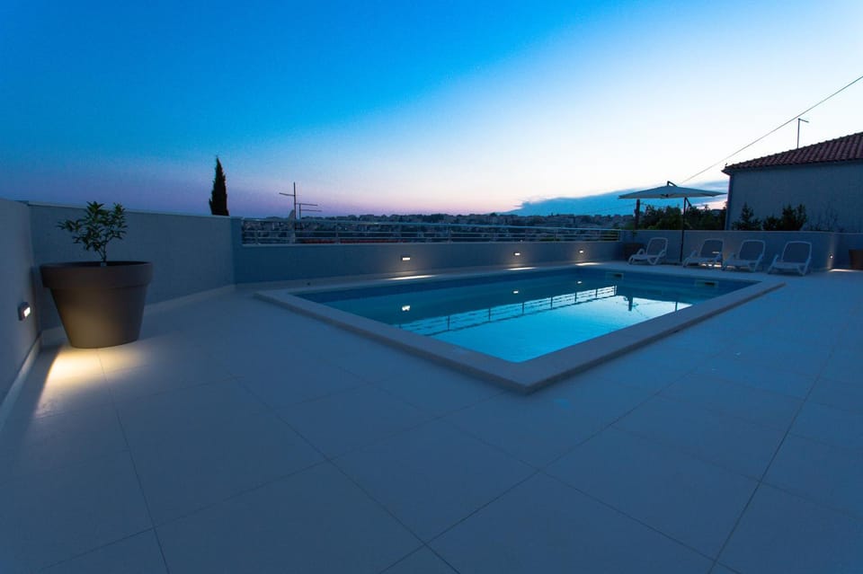 Pool view, Swimming pool, Sunset