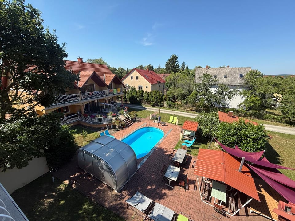 AndreaApartmanok Bed and Breakfast in Hungary