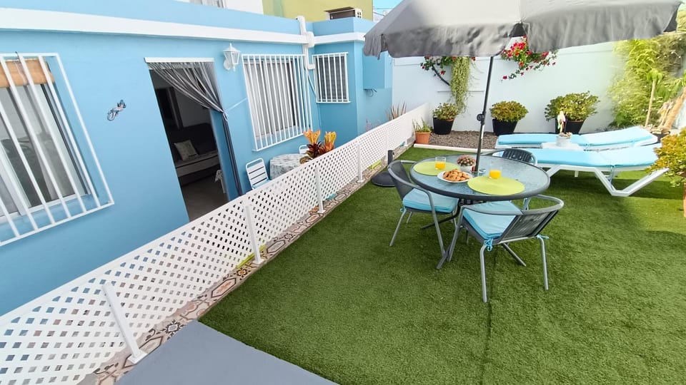 Patio, Spring