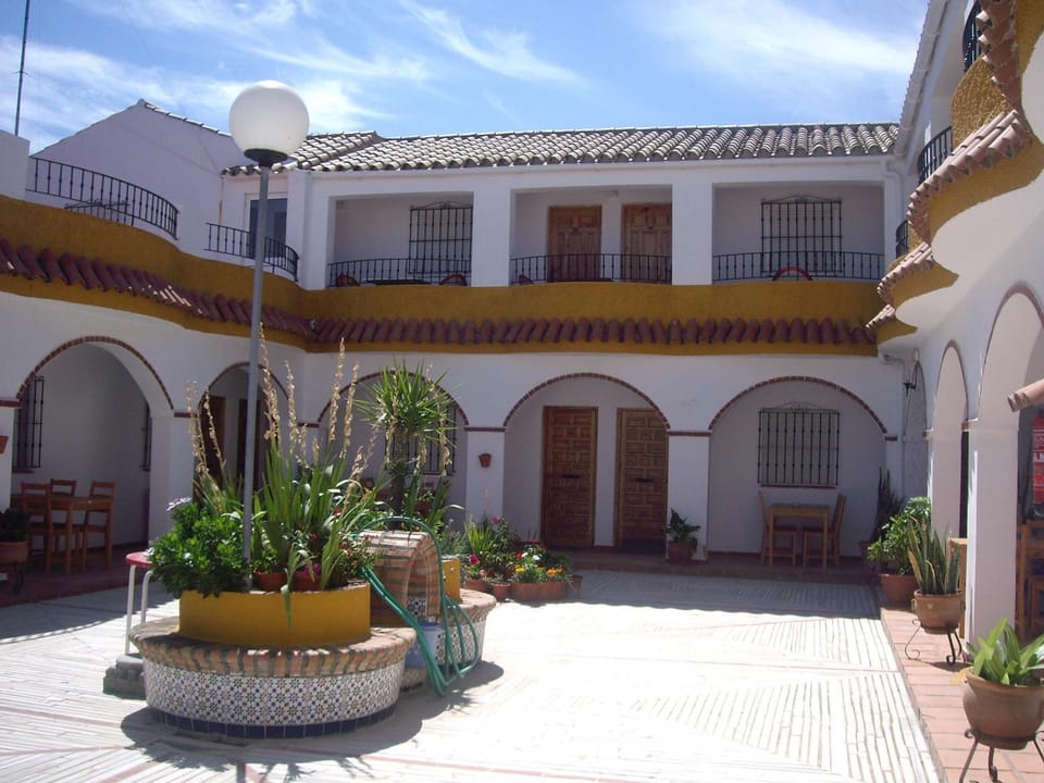 Property building, Day