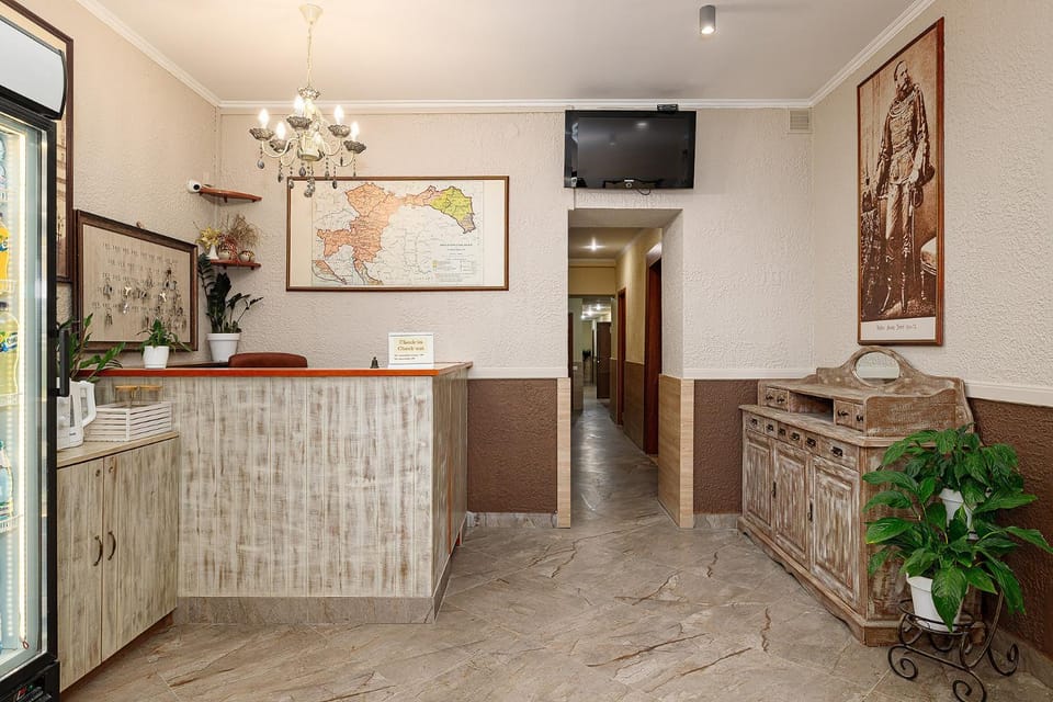 Property building, Lobby or reception