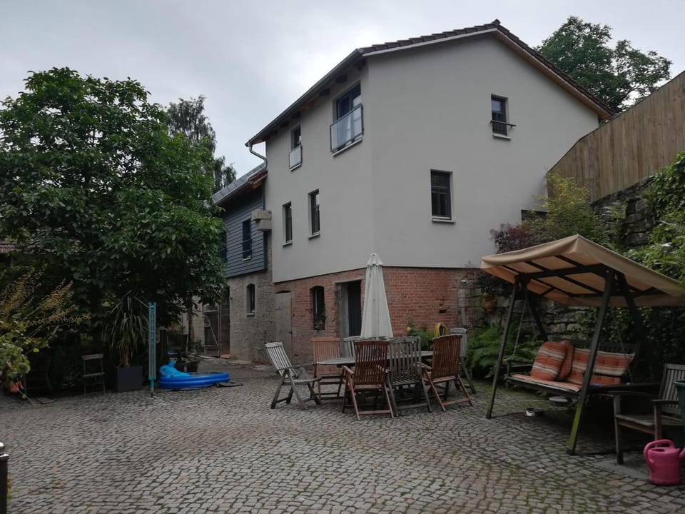 Property building, Patio