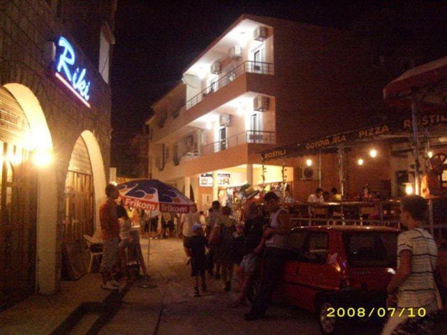 Apartmani Lekovic Sutomore Apartment in Montenegro