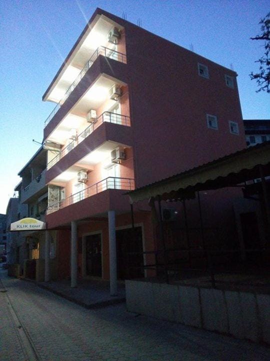 Apartmani Lekovic Sutomore Apartment in Montenegro
