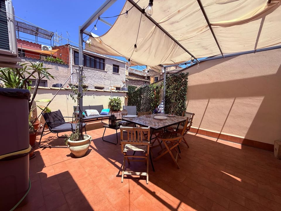 Patio, Balcony/Terrace, Dining area