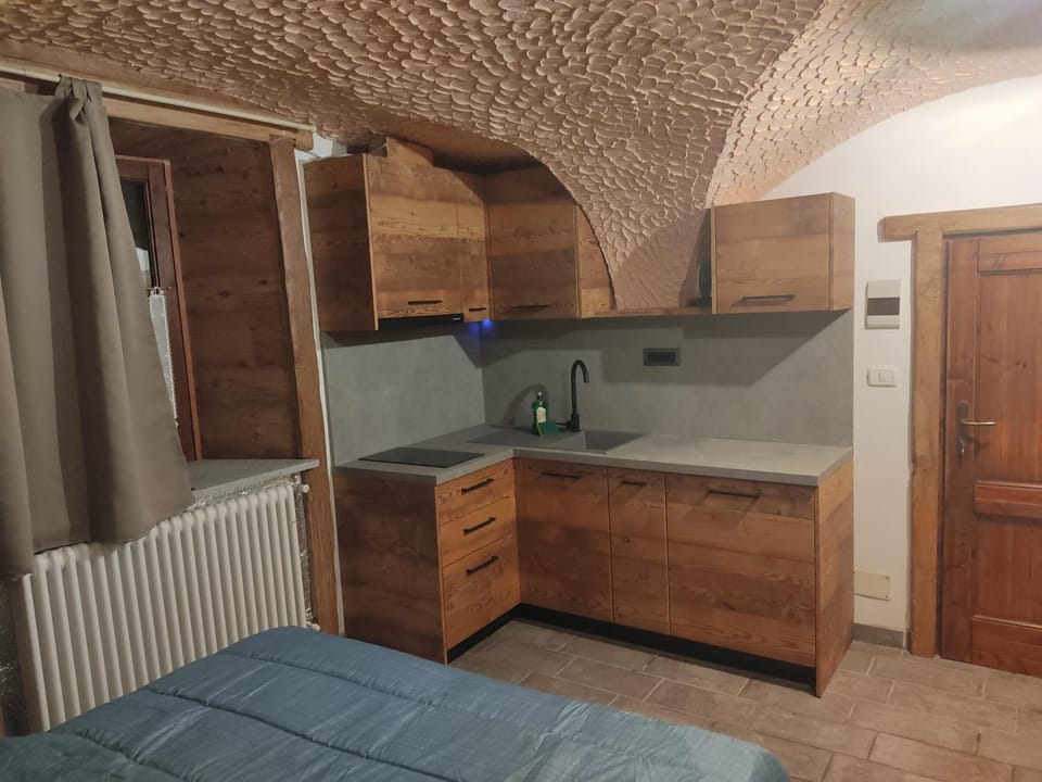 Kitchen or kitchenette, stove