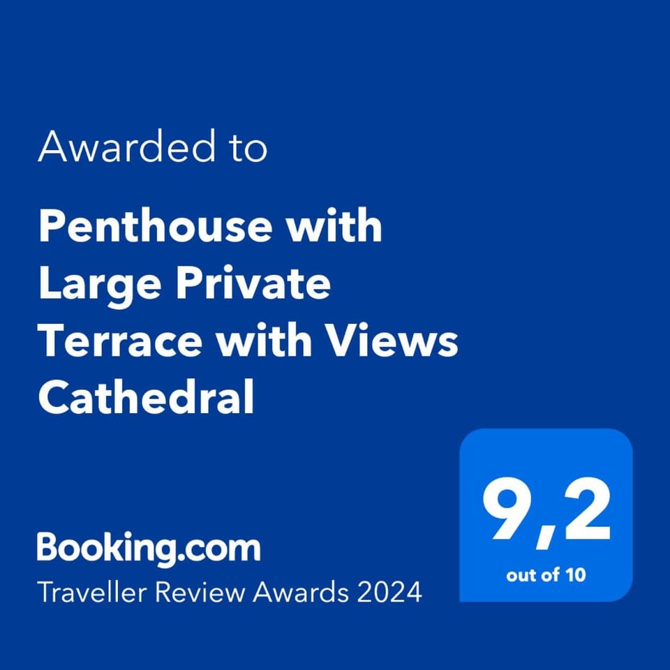 Penthouse with Large Private Terrace with Views Cathedral Apartment in Seville