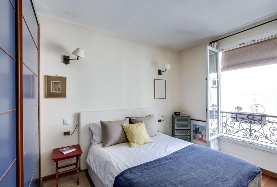 Apartment Tour Eiffel by Weekome Apartment in Paris