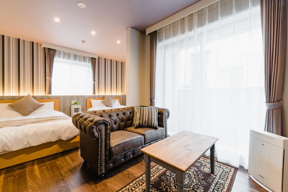 Living room, Photo of the whole room, Bedroom