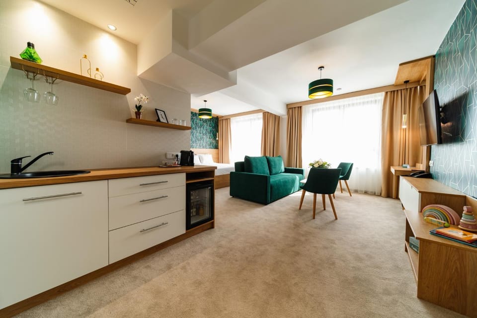 Kitchen or kitchenette, Living room, Photo of the whole room, Seating area