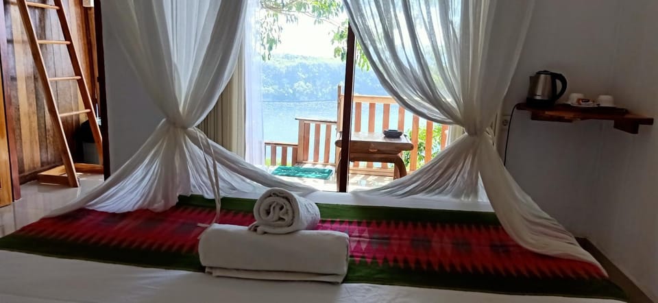 Bed, Natural landscape, Balcony/Terrace, Mountain view, Sea view