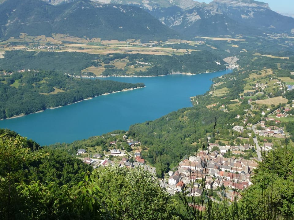 City view, Lake view, Mountain view